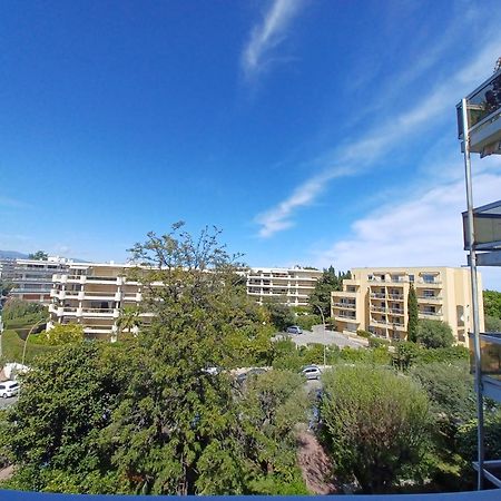 Juan Les Pins Tanit Studio Climatise Vue Sur Mer Piscine Antibes Dış mekan fotoğraf